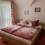 Ferienhaus-hirschrudel-ferienwohnung-4 Apartment